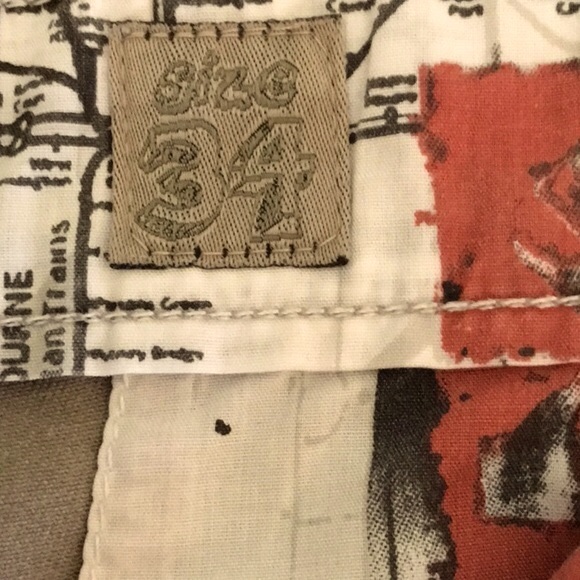 Quicksilver Men’s Khaki Shorts - Picture 9 of 12